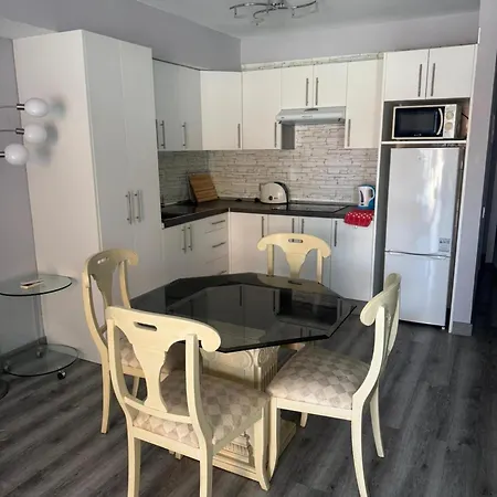 アパート Americas 1-bed Sleeps 5 Pool Parking
